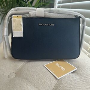 NWT | Michael Kors Jet Set Medium Leather Crossbody Bag | Navy Blue